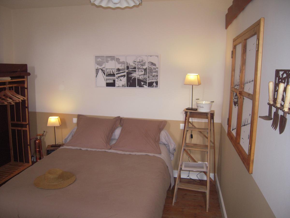 Bed and Breakfast Bed&B La Ferme De L'Ostrevent Estrées Exterior foto