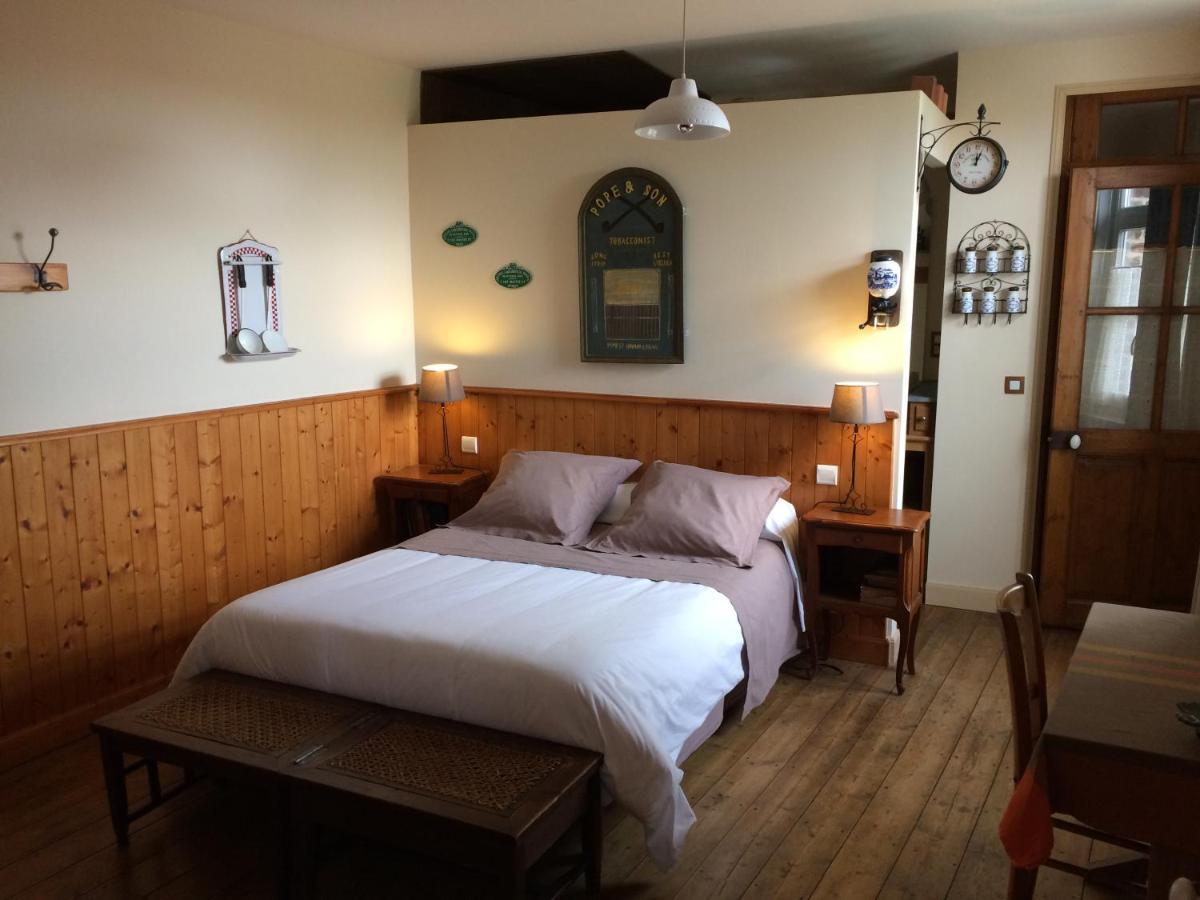 Bed and Breakfast Bed&B La Ferme De L'Ostrevent Estrées Exterior foto
